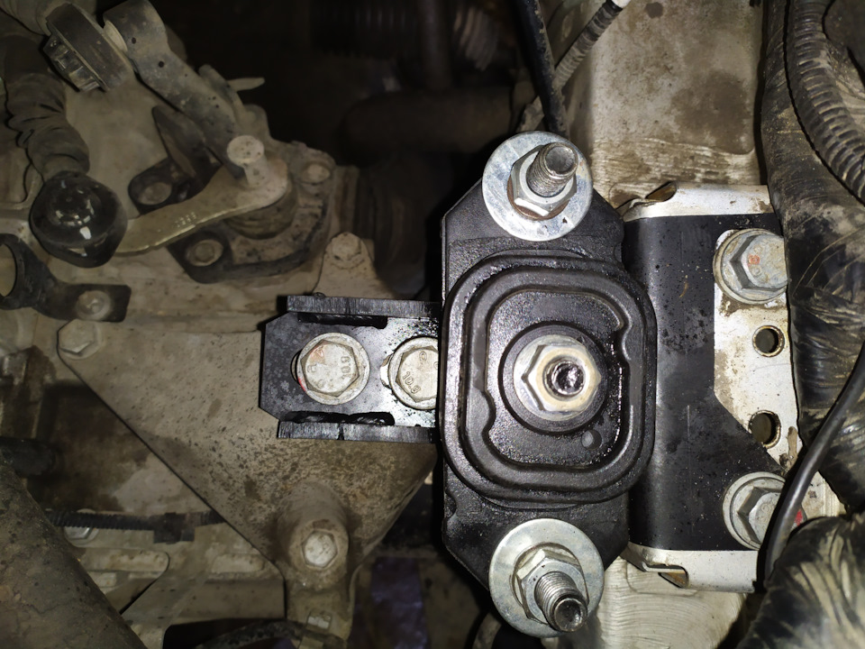 Фото в бортжурнале Lada Vesta SW Cross (1G)