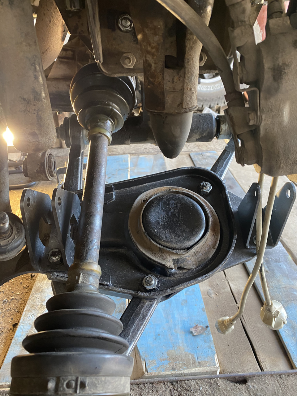 Перенос передней балки Нива — Lada 4x4 5D, 1,7 л, 2011 года | тюнинг ...