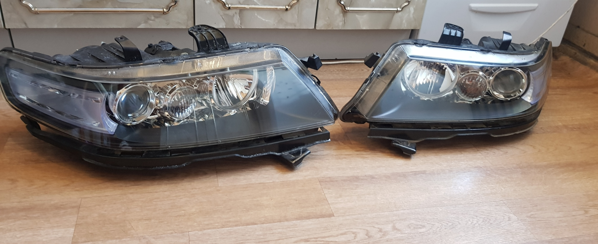 Фары часть 2 замена шторок .бронь фар. — Honda Accord (7G), 2,4 л, 2007 ...