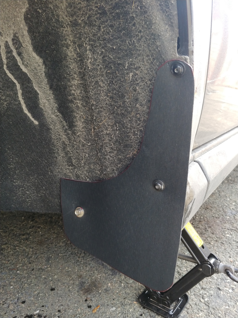 Брызговики на Гранту Drive Active — Lada Гранта Drive Active, 1,6 л ...