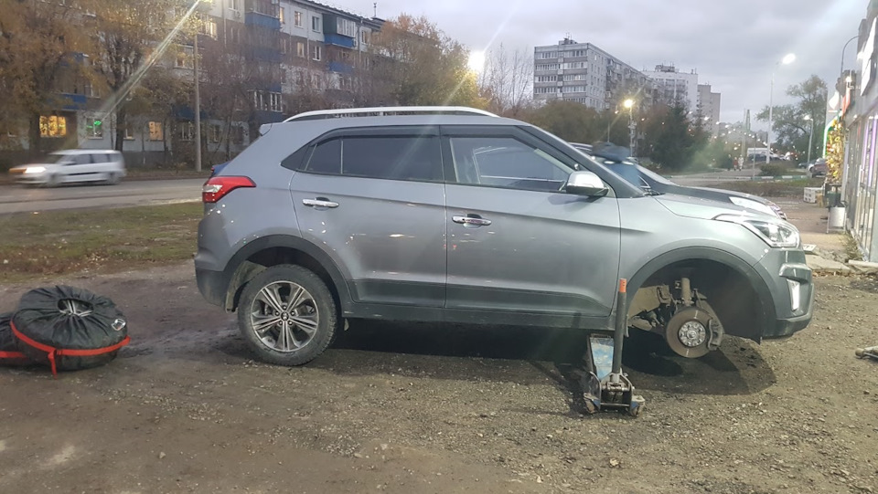 Сезонная смена колес с "сюрпризом" — Hyundai Creta (1G), 2 л, 2018 года ...