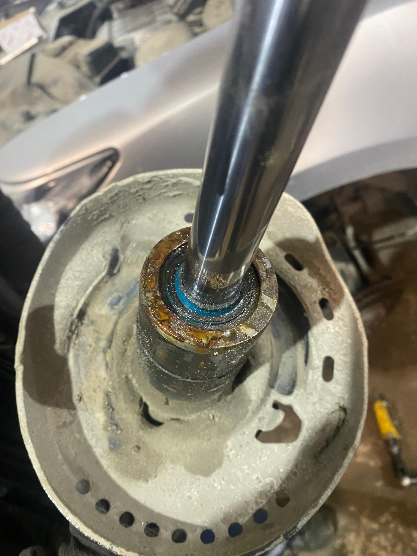 Начинали хотеть подтекать — Acura MDX (3G)