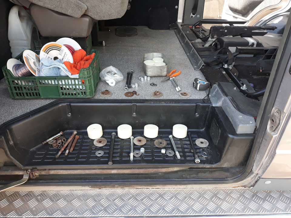 Ремонт рамы и одновременно лифт кузова. — ГАЗ Соболь 4х4, 2,9 л, 2010 ...