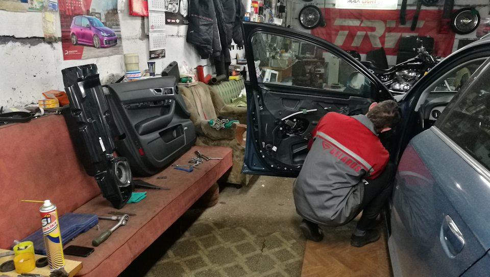 qAAAAgP iuA 960 ауди а6 с6 стеклоподъемник водительской двери