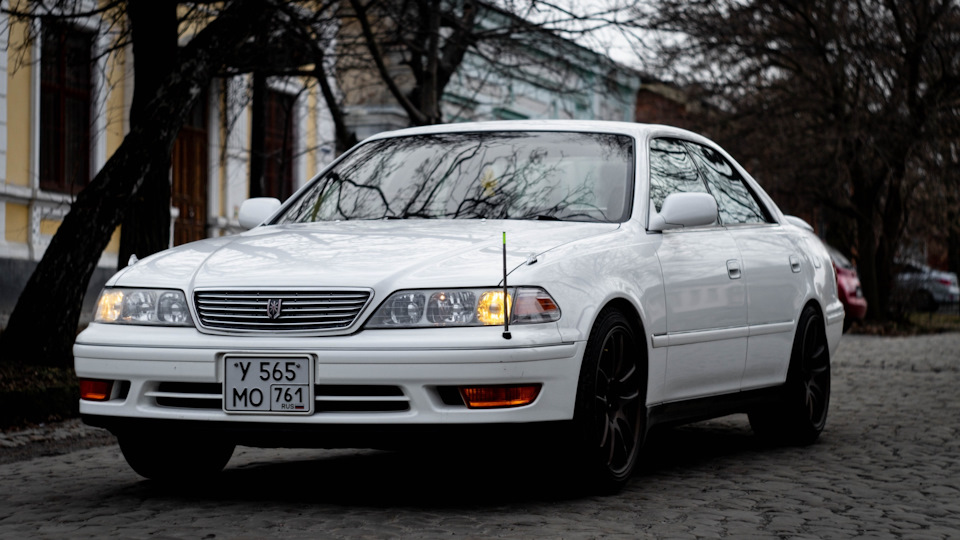 Toyota Mark II (100) 2.5 бензиновый 1997 на DRIVE2