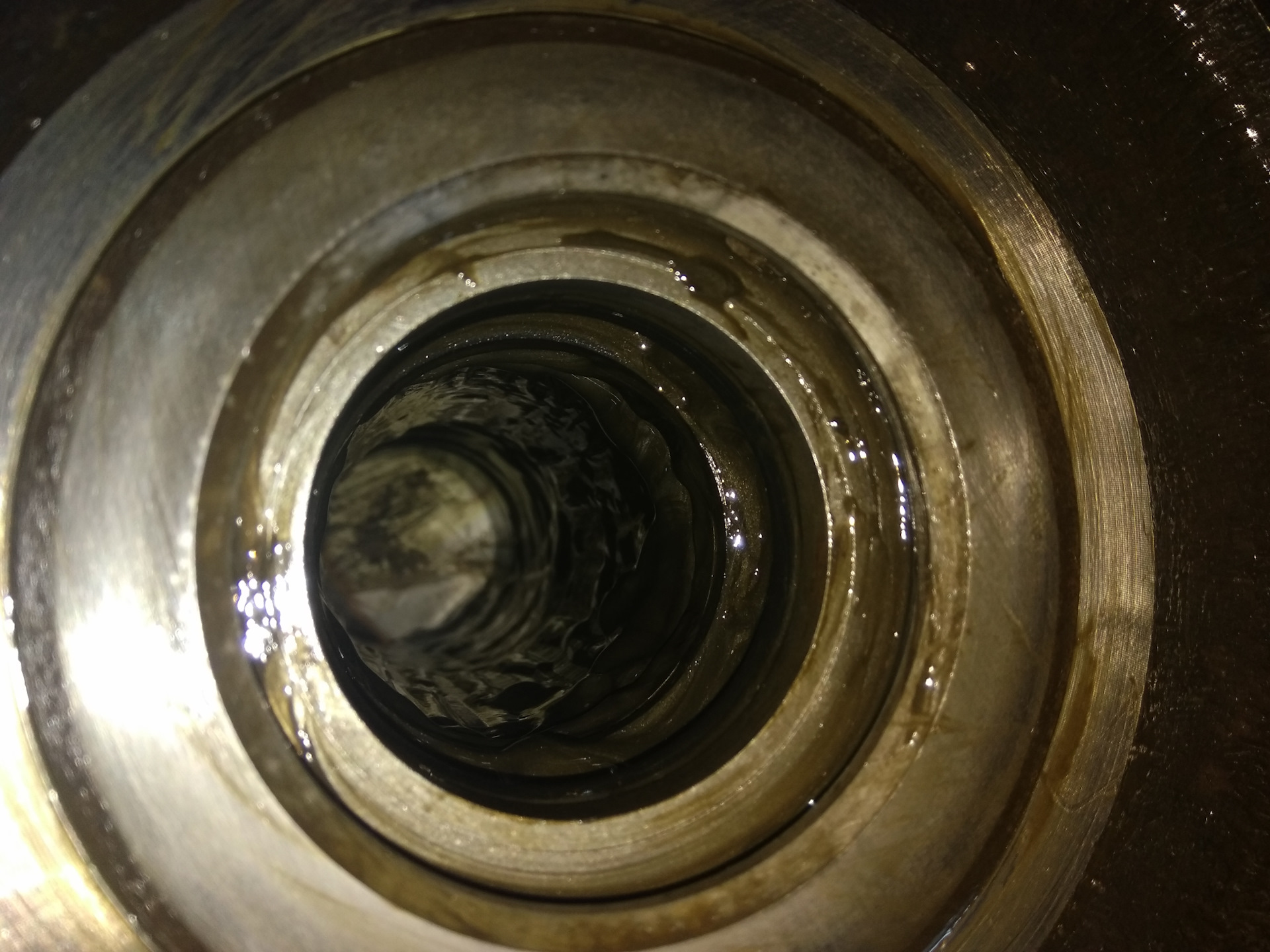 Дошли руки до передней ступицы(Восстановление подкачки газ 66 ч.4 ...