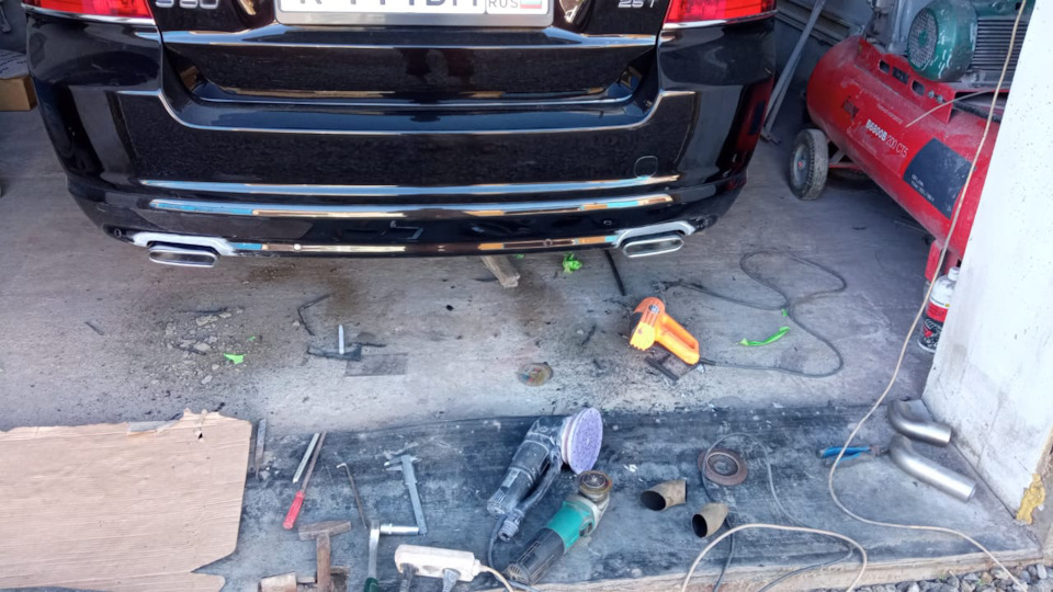 Насадки на выхлоп — Volvo S80 (2G), 2,5 л, 2012 года | запчасти | DRIVE2
