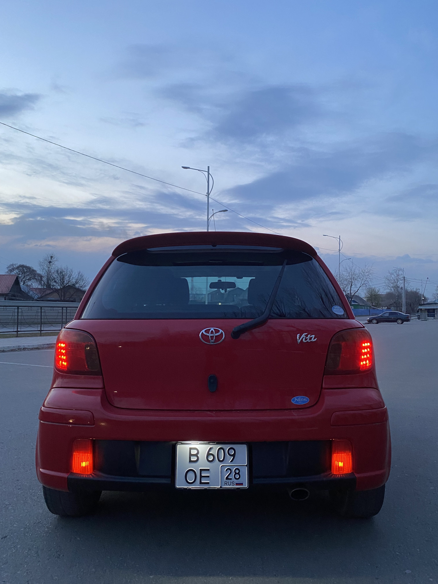 Новый задний дворник — Toyota Vitz (10), 1,3 л, 2001 года | стайлинг ...