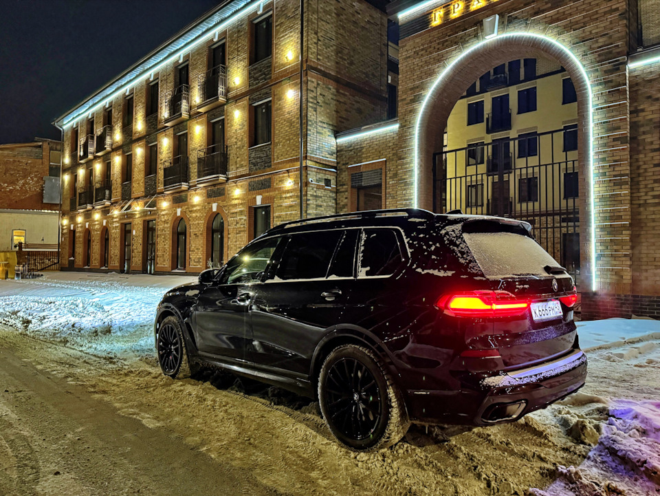 Фото в бортжурнале BMW X7 (G07)