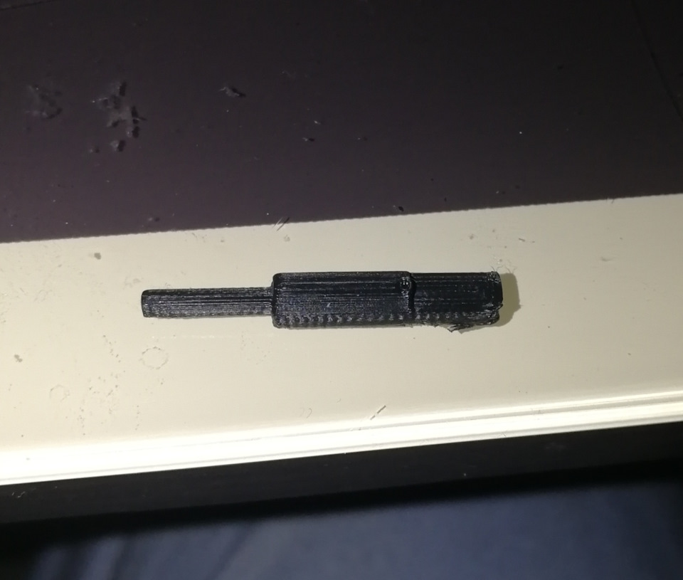 Расскажем о провернулся замок зажигания нива шевроле что делать