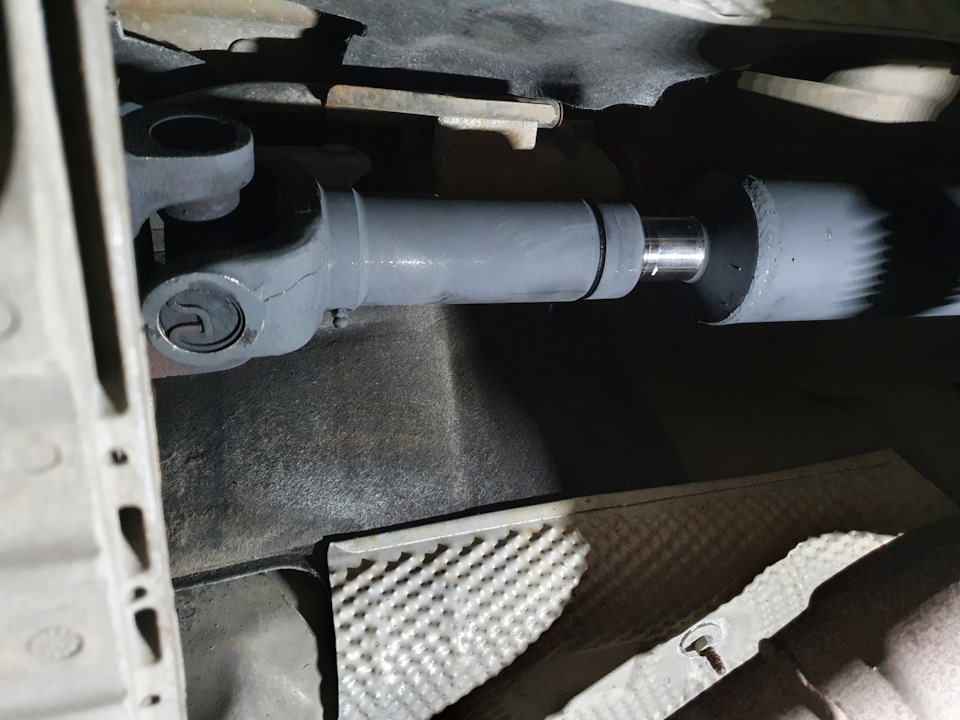 Самодельный кардан взамен оригинальному из США — Ford Mustang (5G), 5 л ...