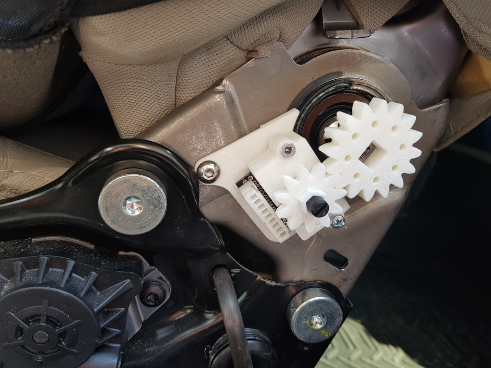 Фото в бортжурнале Nissan Qashqai (2G)