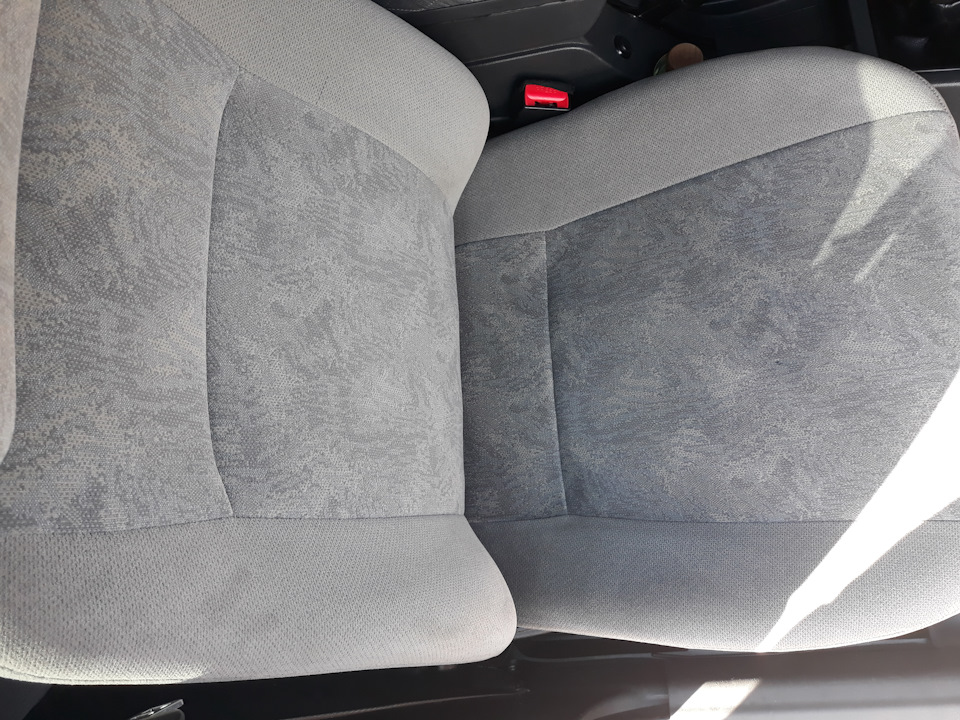 Фото в бортжурнале Lada Приора хэтчбек