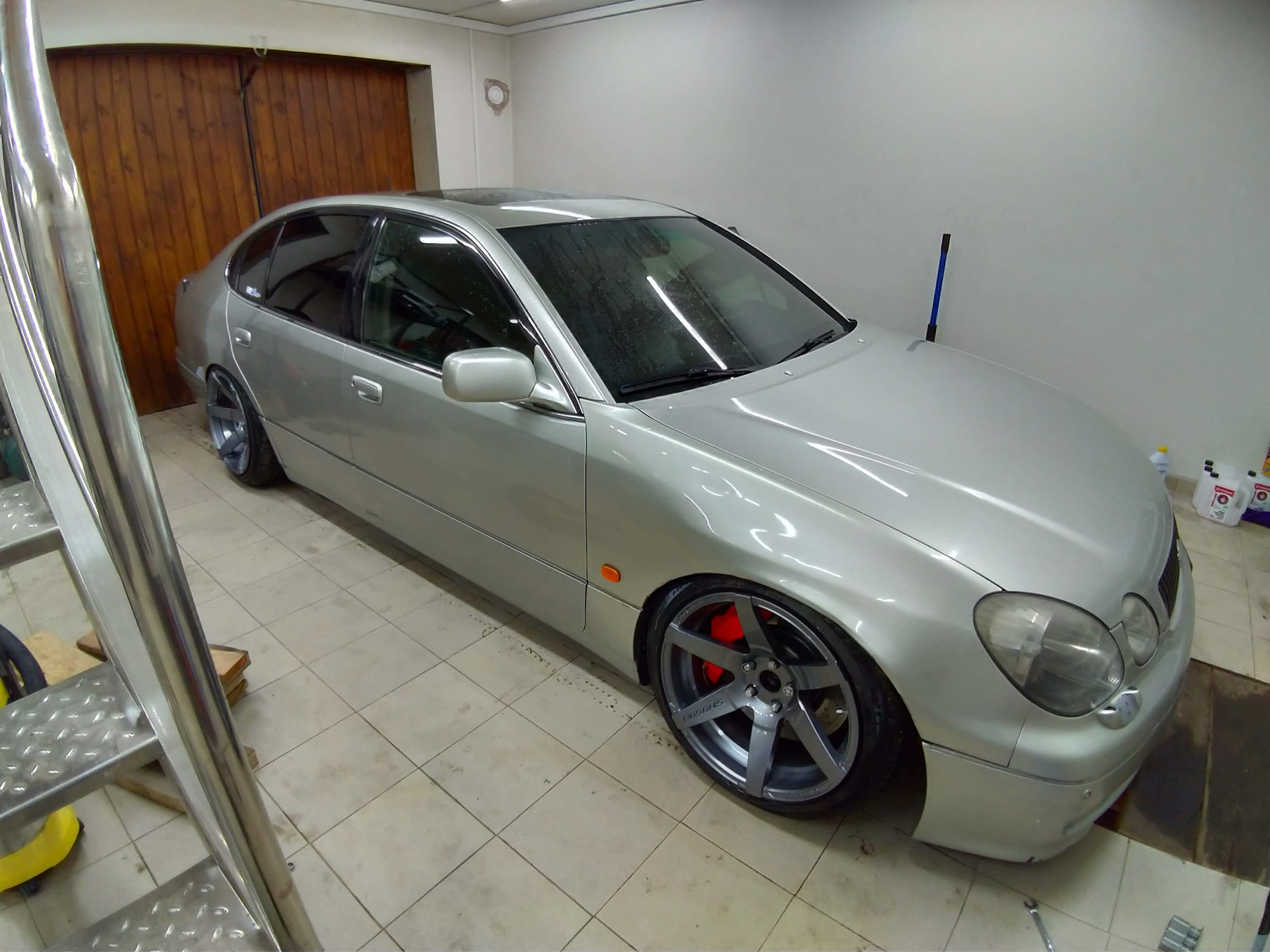 Подвеска ч2. Пневма от Majesta Crown 171 — Lexus GS (JZS160), 4,3 л, 2002  года | тюнинг | DRIVE2