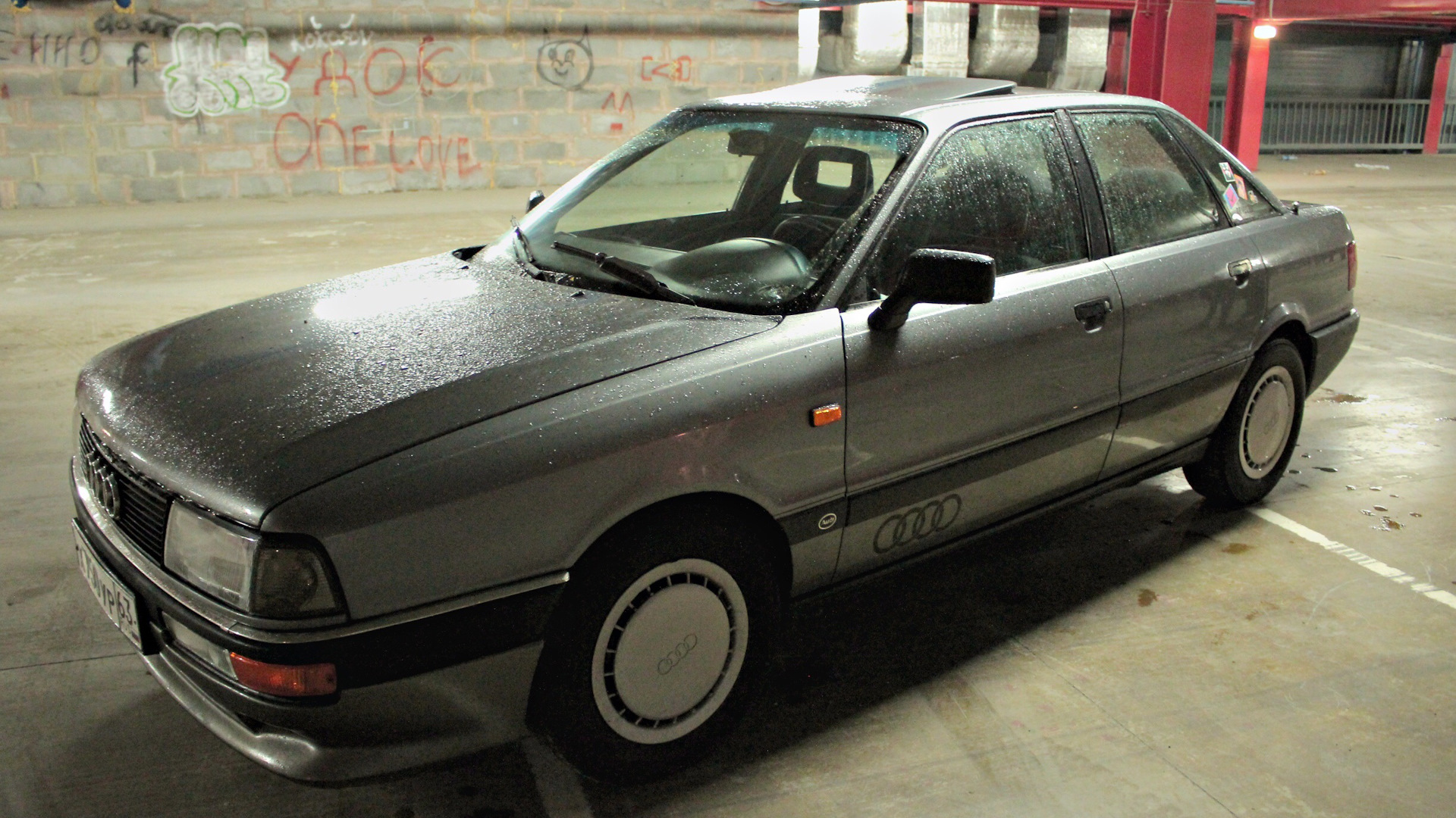 Audi 80 (B3) 1.8 бензиновый 1990 | 1.8 S «Wolfshund» графит на DRIVE2