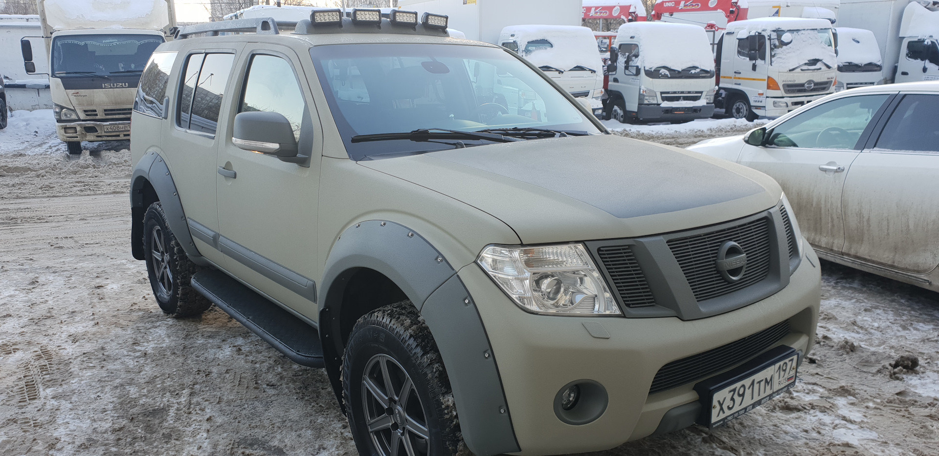 Nissan Navara Раптор