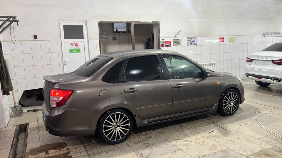 Заводские Диски на гранту спорт! — Lada Granta Sport, 1,6 л, 2015 года ...