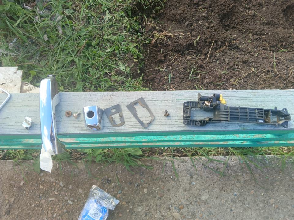 Ручка водительская на Lifan X60. Б/у | 500 ₽ в городе Уфа | DRIVE2