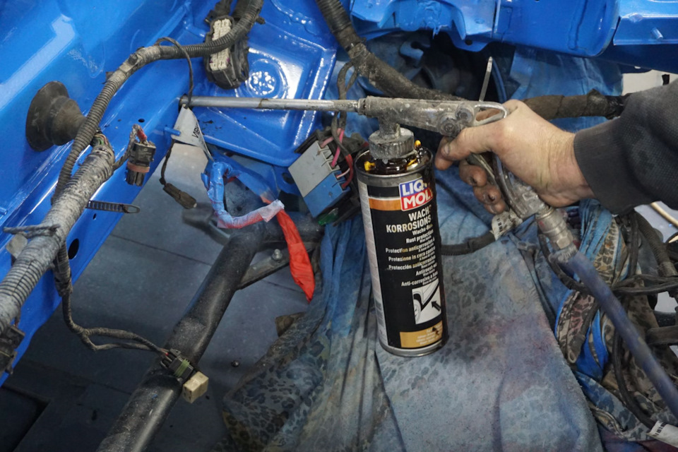 Обработка скрытых полостей антикором воск/смола Liqui Moly "Wachs ...