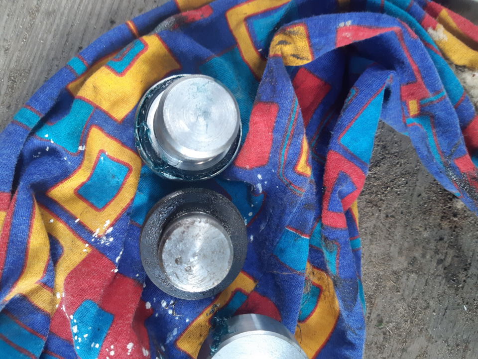 Шкворня на подшипниках — УАЗ 3303, 2,4 л, 1993 года | запчасти | DRIVE2