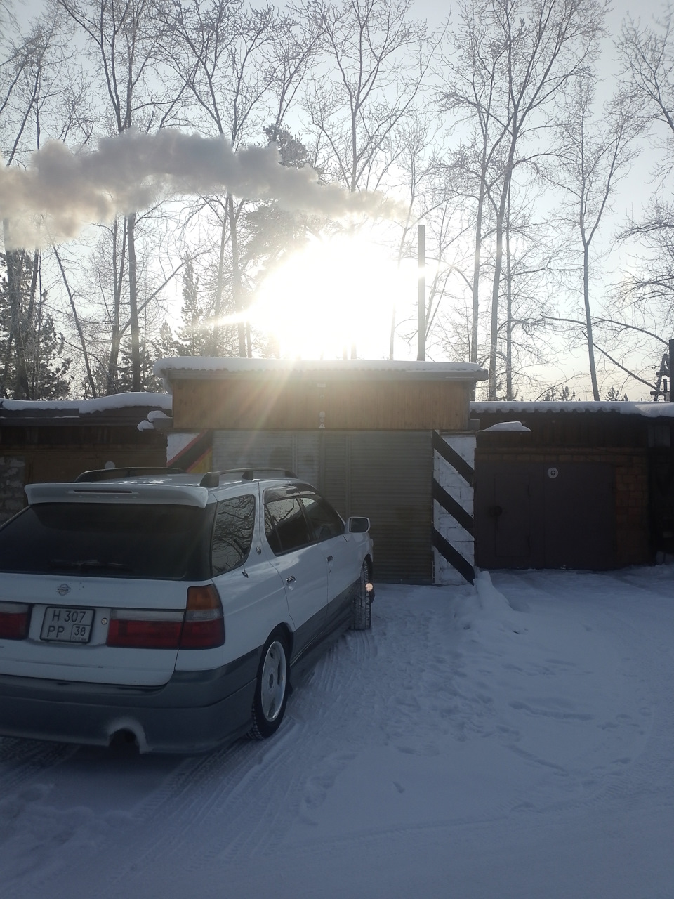 Фото в бортжурнале Nissan R'nessa