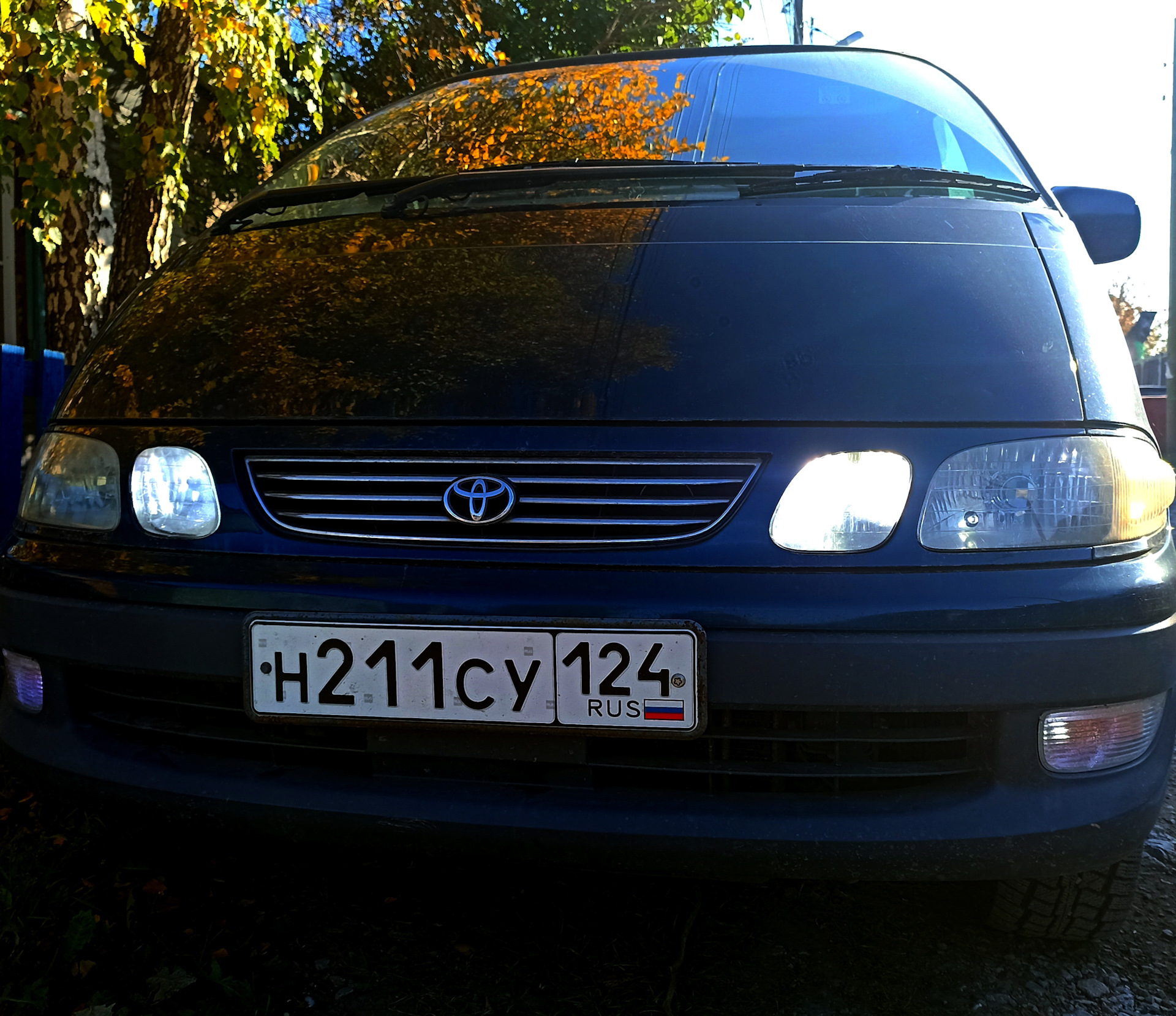 Диоды вместо габаритов и ходовых огней! — Toyota Estima Lucida, 2,2 л ...