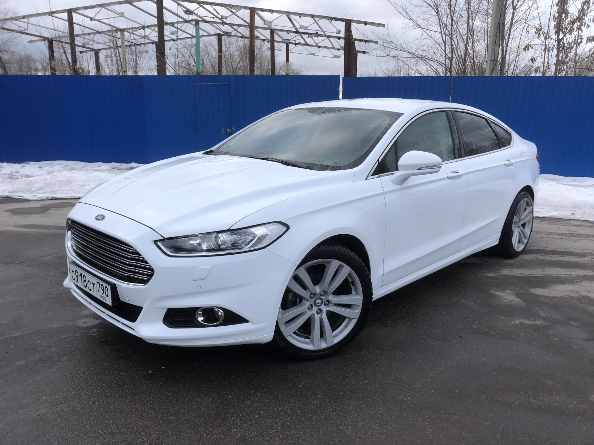 Разноширокие диски Jaguar R19 на Ford Mondeo V — Ford Mondeo V, 2,5 л, 2017  года | колёсные диски | DRIVE2