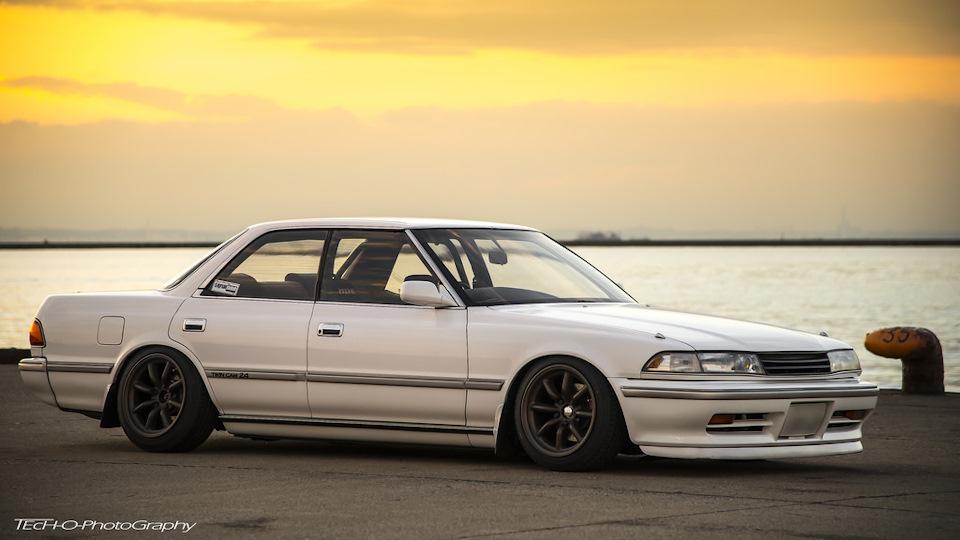 Toyota Crown Mark 2