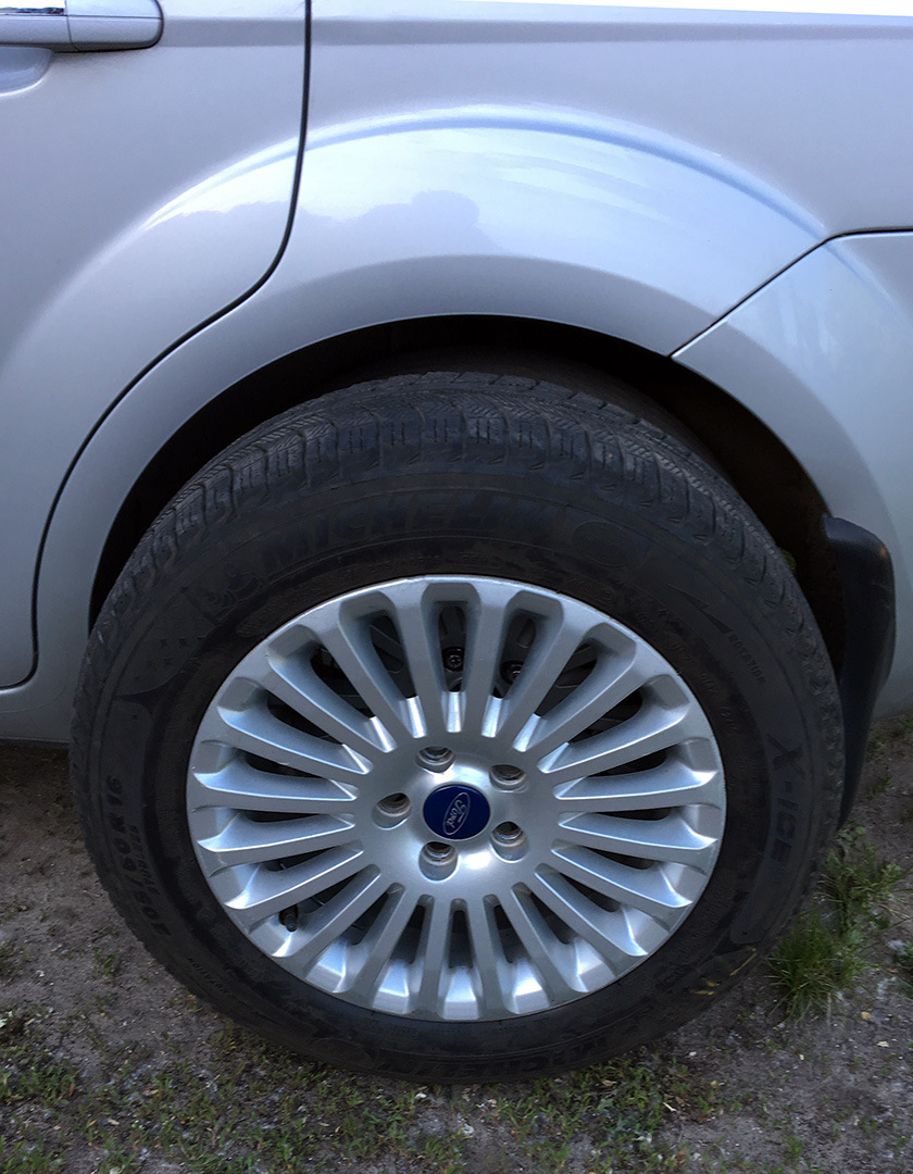 О зимней резине или как лифтануть пузотерку — Ford Focus II Sedan, 1,6 ...