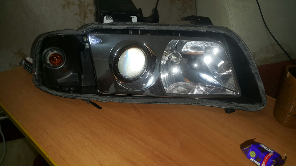 Разборка оригинальных фар valeo. — Audi A4 (B5), 1,8 л, 1996 года ...