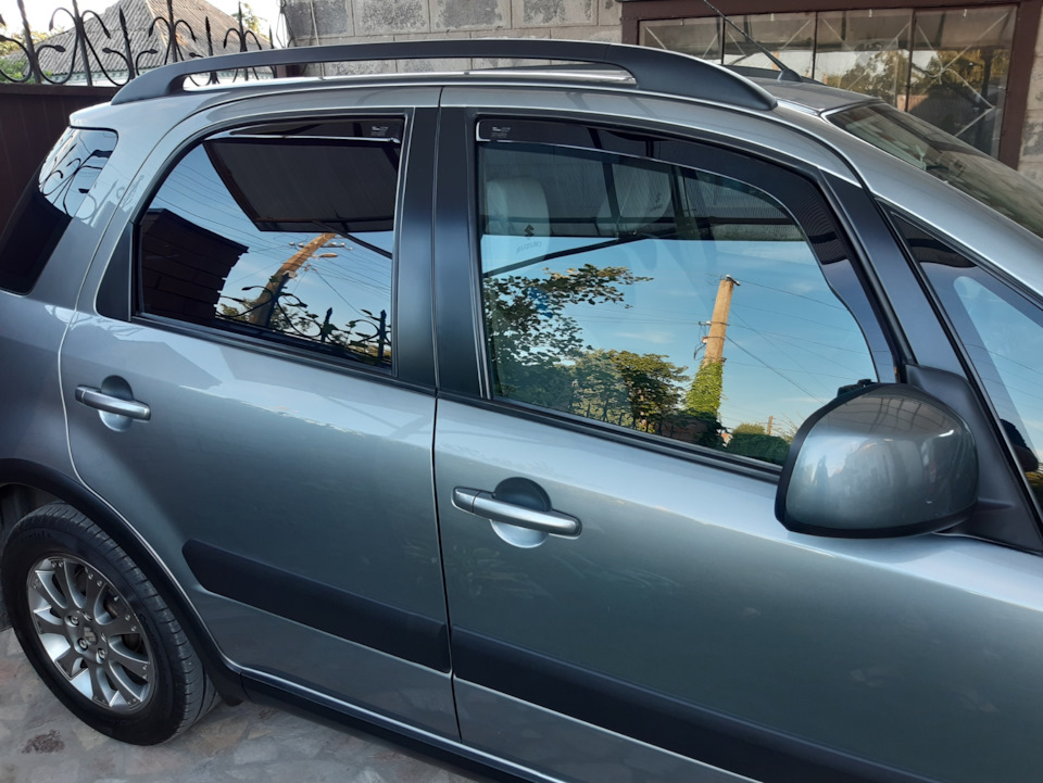 Ветровечки Heko — Suzuki SX4 (1G), 1,6 л, 2013 года | аксессуары | DRIVE2