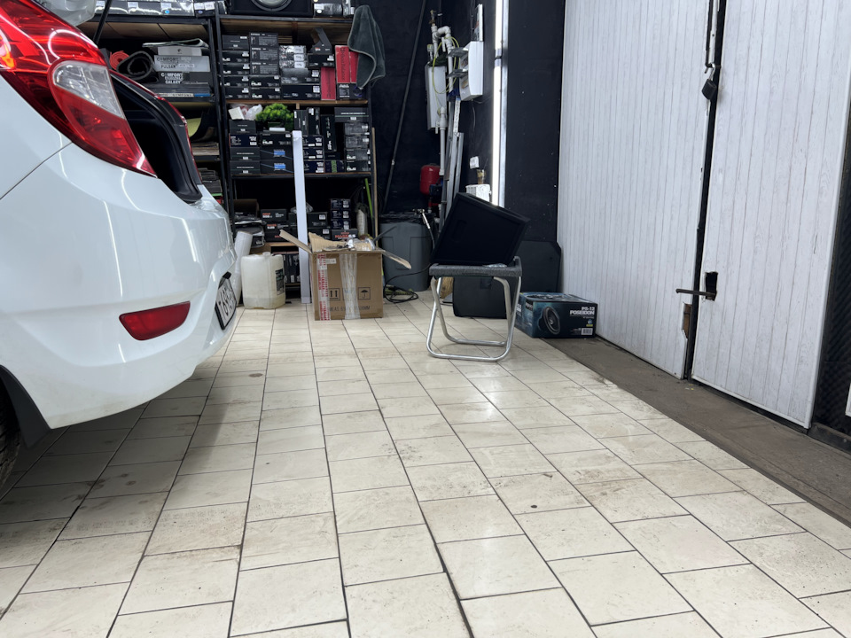 Фото в бортжурнале Hyundai Solaris Hatchback