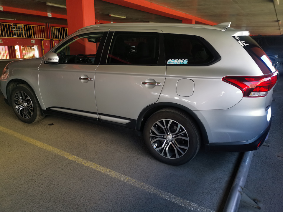 Photo from the logbook Mitsubishi Outlander (3G)