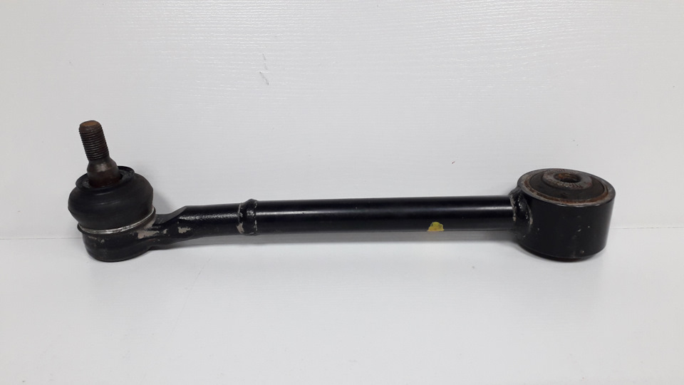 Задний поперечный рычаг (развальный) — Toyota RAV4 (IV), 2 л., 2013 ...