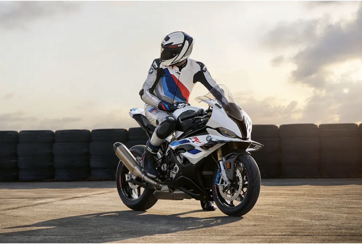 BMW s1000rr максимальная скорость