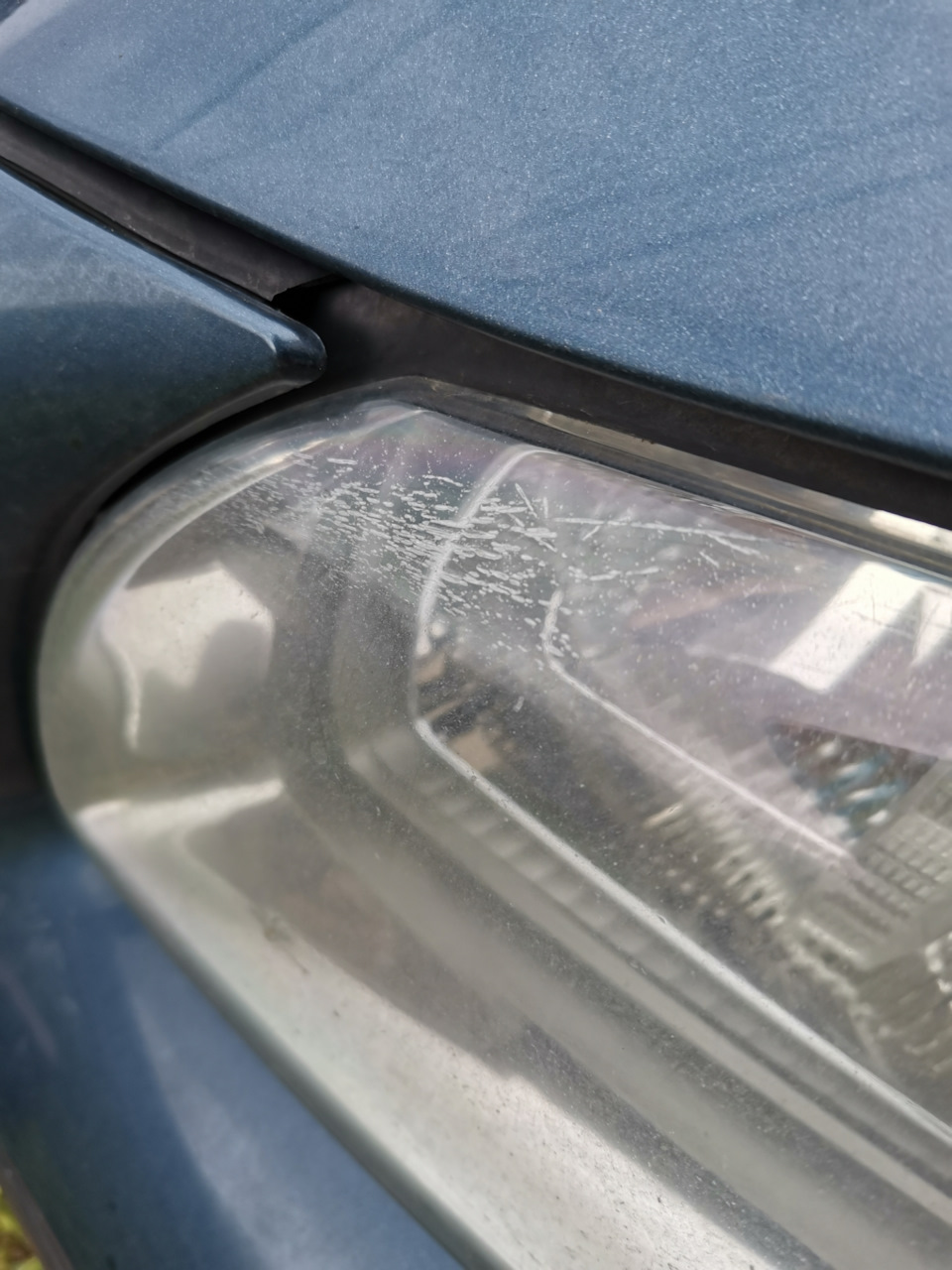 Потрескался лак или стекла? Сталкивался ли кто с такой проблемой ...