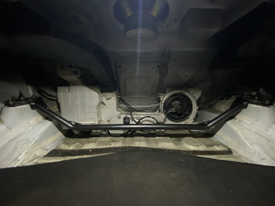 Фото в бортжурнале Toyota Crown (S170)