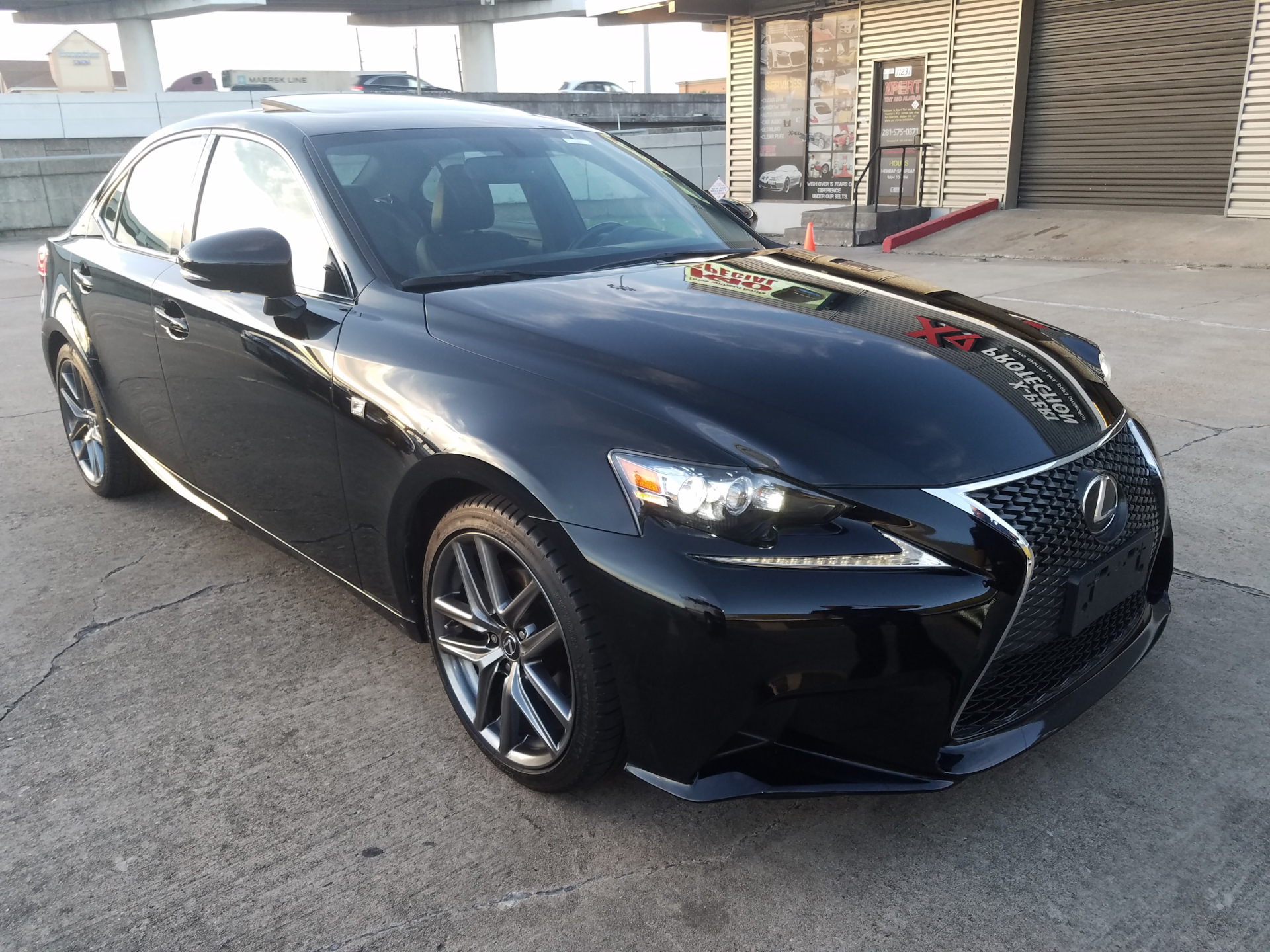 Lexus is 350 f Sport Black