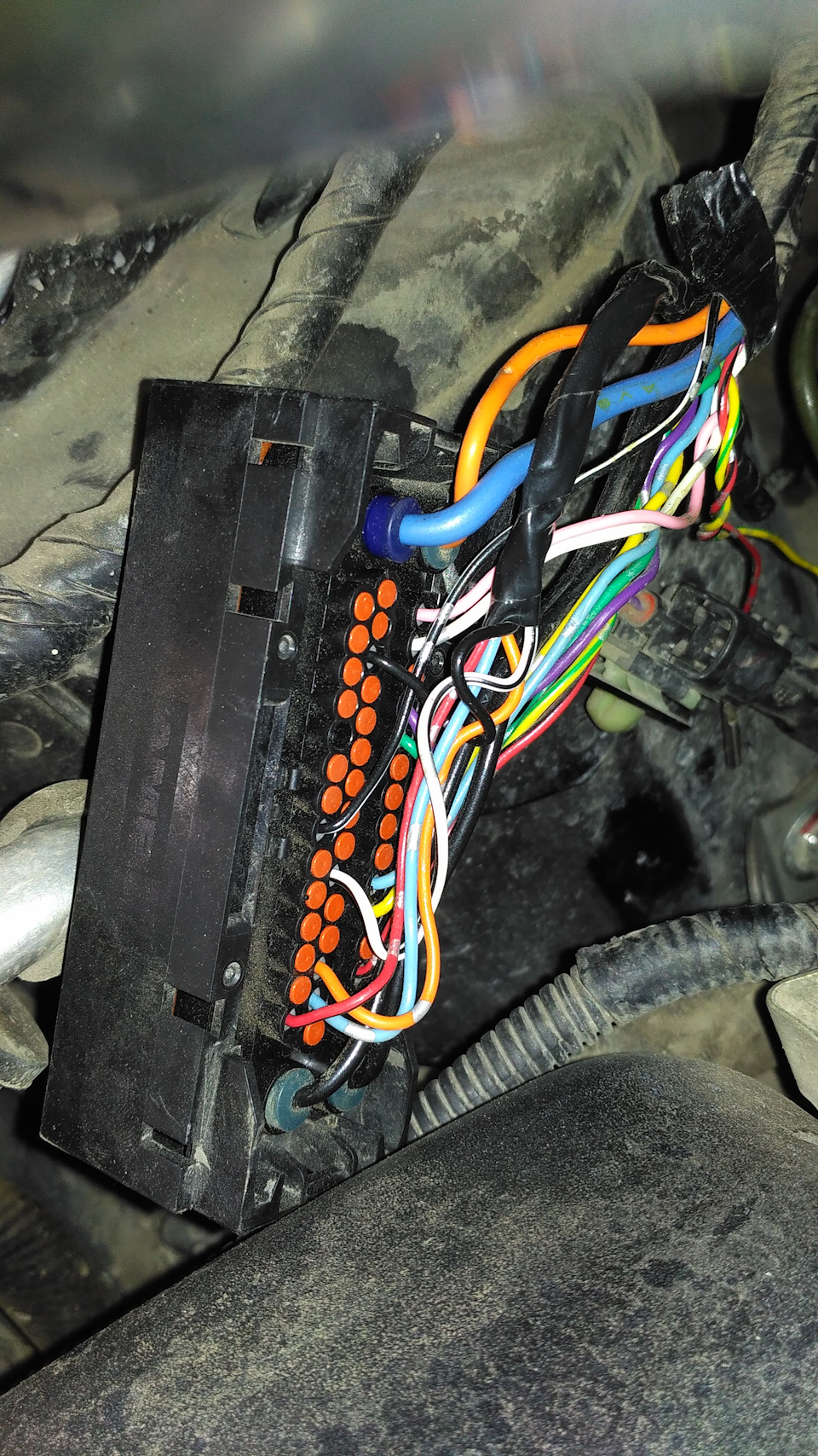 Курсовая устойчивость ESP(ASC) — Mitsubishi Lancer Sportback, 2,4 л ...