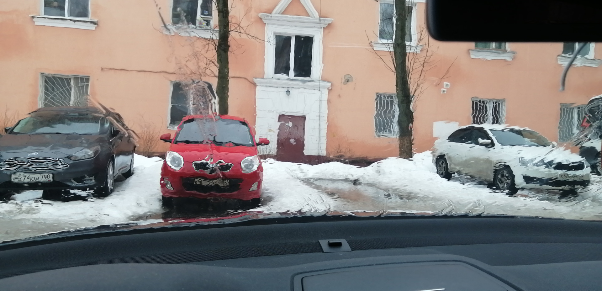 Замена щёток стеклоочистителя — Skoda Octavia A5 Mk2, 1,6 л, 2012 года ...