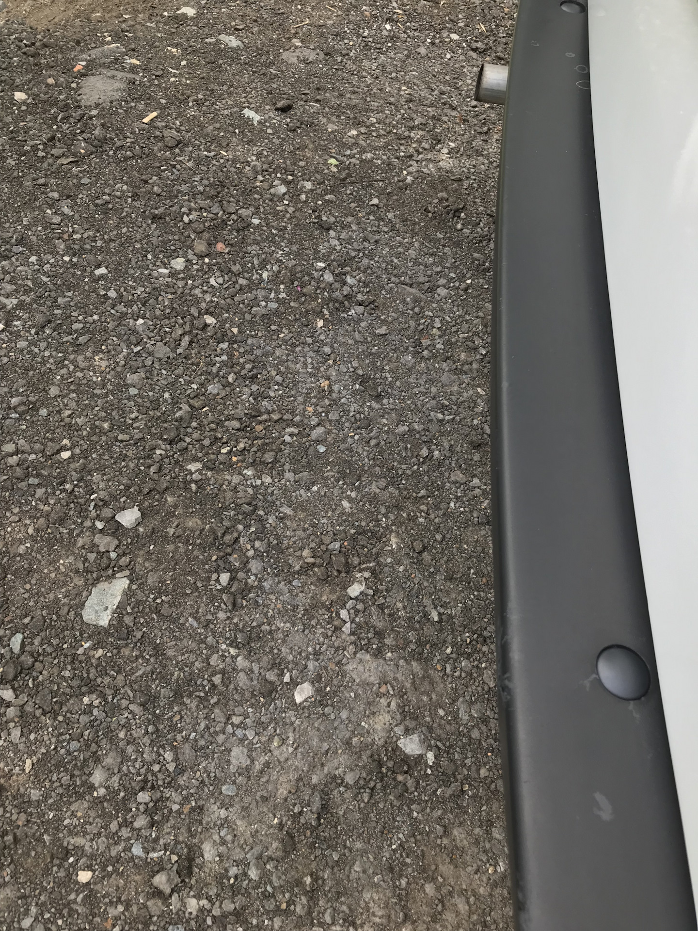 Заглушки болтов заднего бампера — Volkswagen Transporter T4, 2,5 л ...