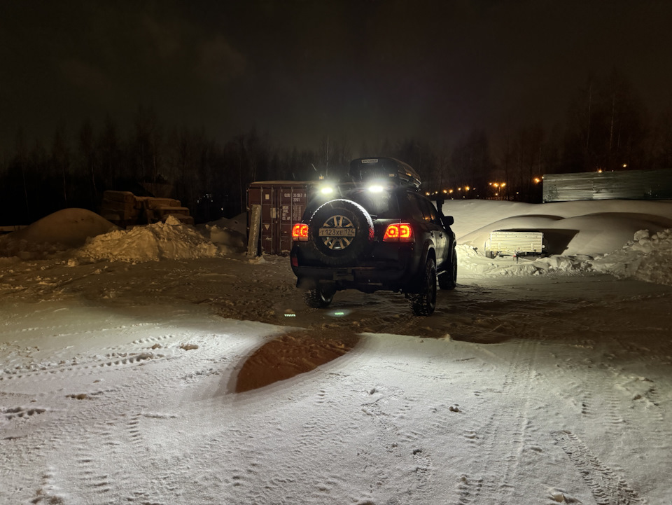 задний свет в спойлер Land Cruiser 200 — Toyota Land Cruiser 200