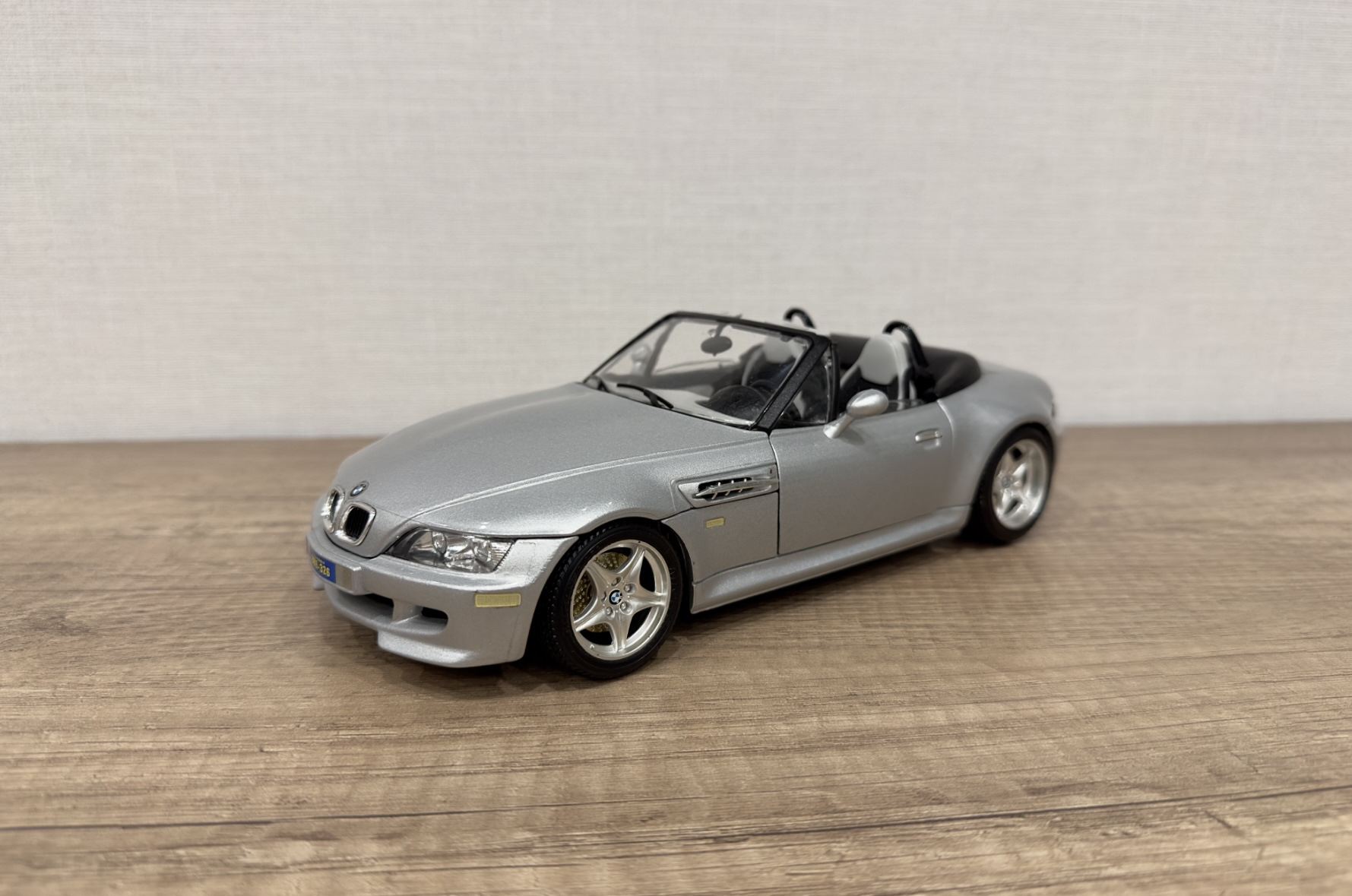 qPyE_yxLYg-br7wkd1e2F3r6oNk-