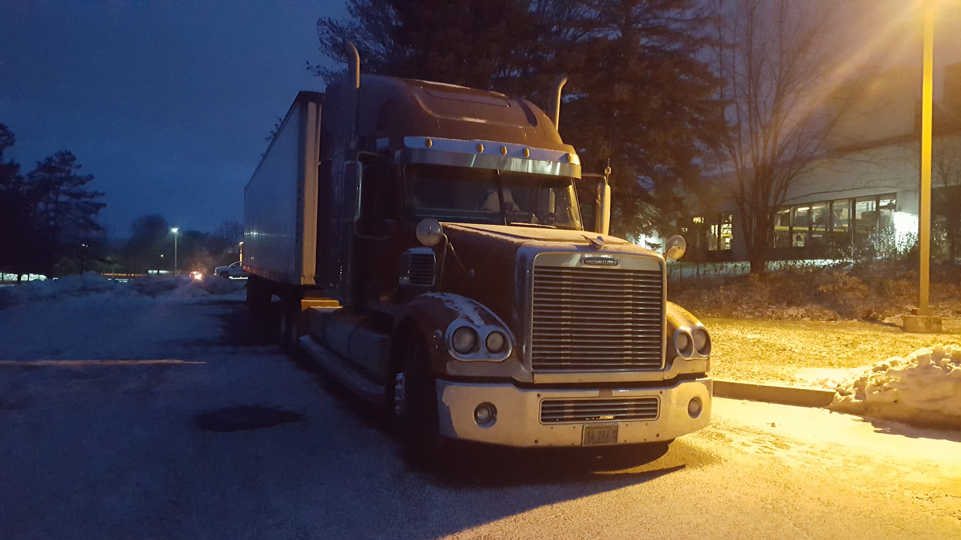 Freightliner Coronado Conestoga