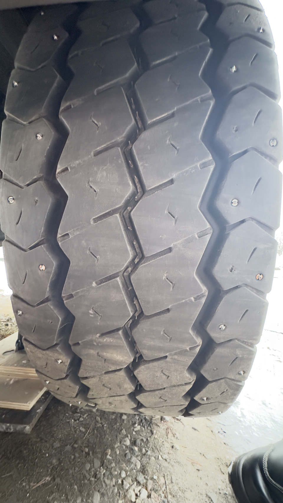 Пришла зима — шипуйся! — ГАЗ-66, 4,2 л, 1977 года | своими руками | DRIVE2