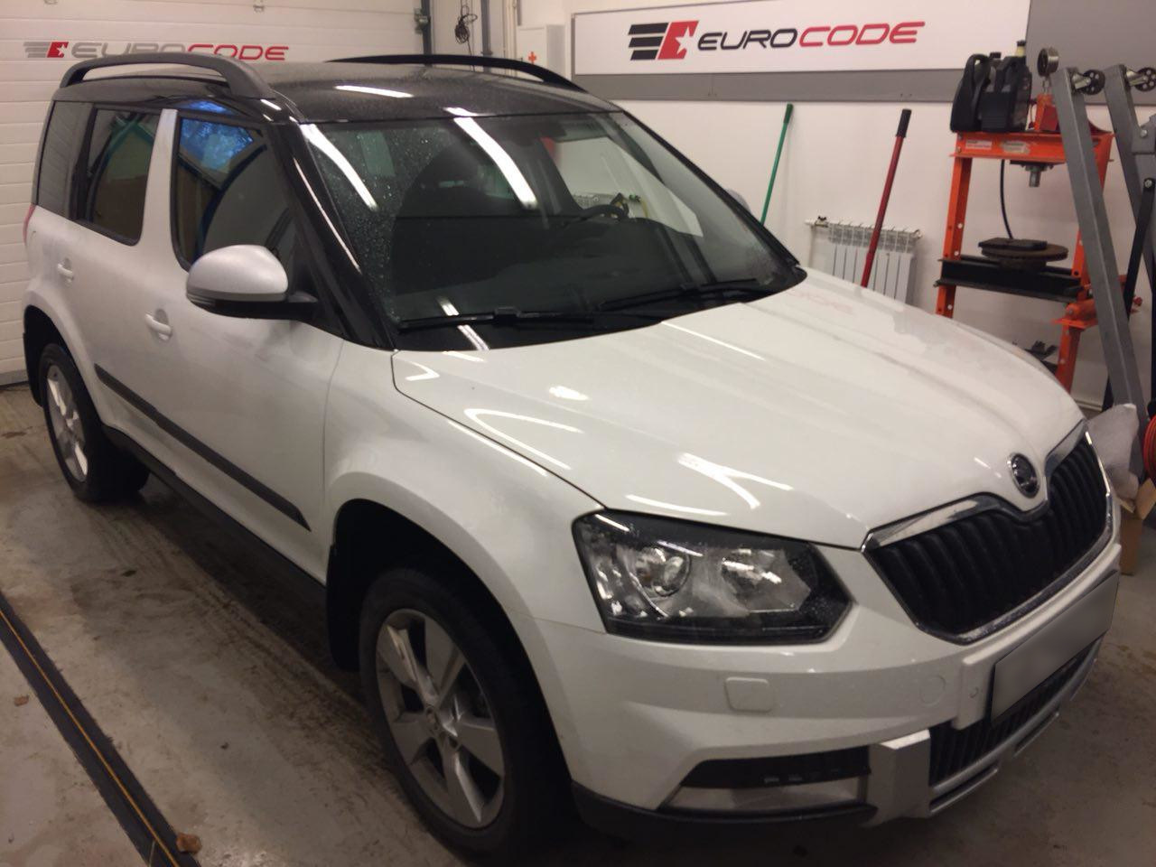 Ети шкода 1.8. Skoda Yeti 1.8 TSI. Тюнинг Шкода Йети 1.8 TSI. Шкода Йети 1.8 TSI 152 Л.С 4x4 салон.