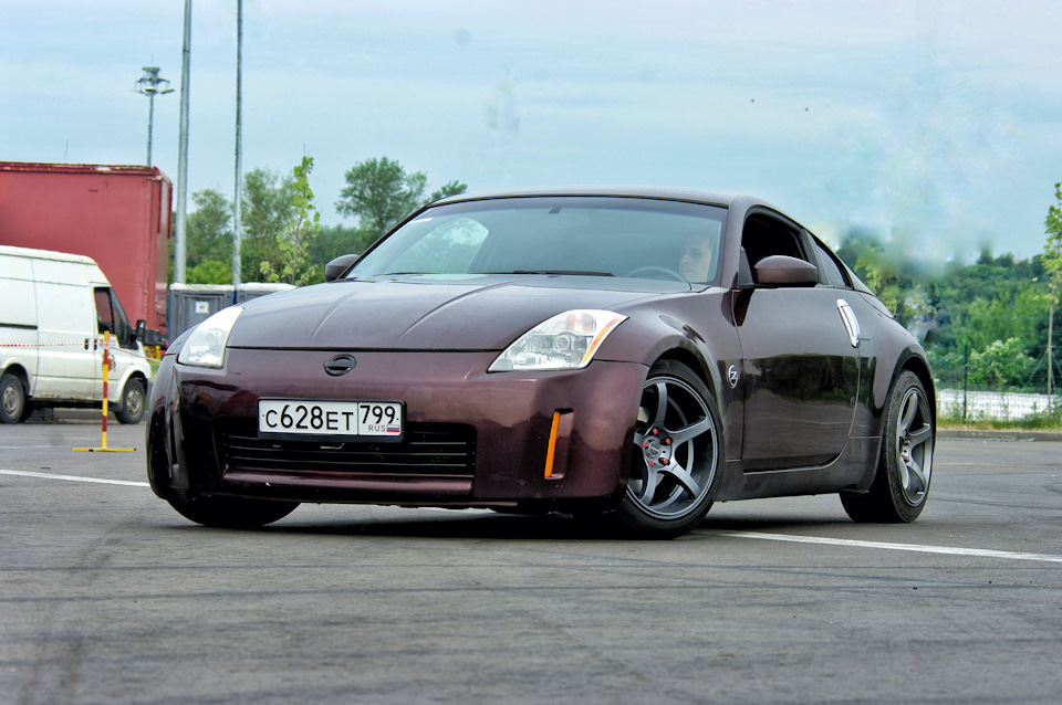 Nissan 350z картинки