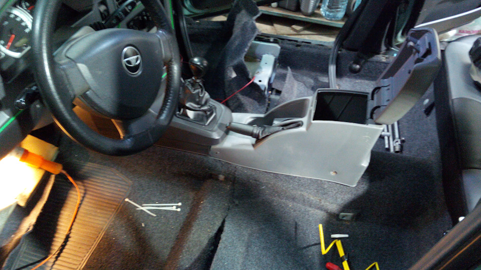 Неисправность свечей накала найдена . — Audi 100 (C3), 2,5 л, 1990 года ...