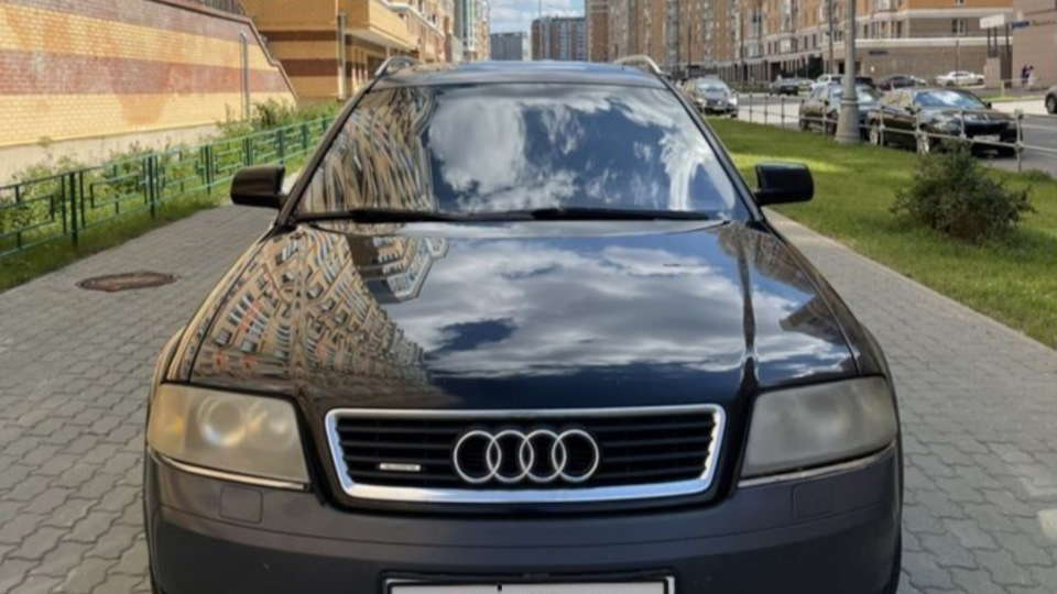 Audi Allroad Black Hole 2
