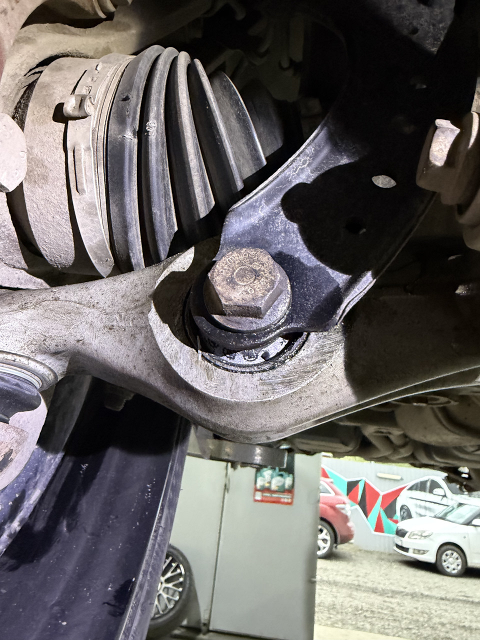 Новые сайленты — Audi Q7 (1G)